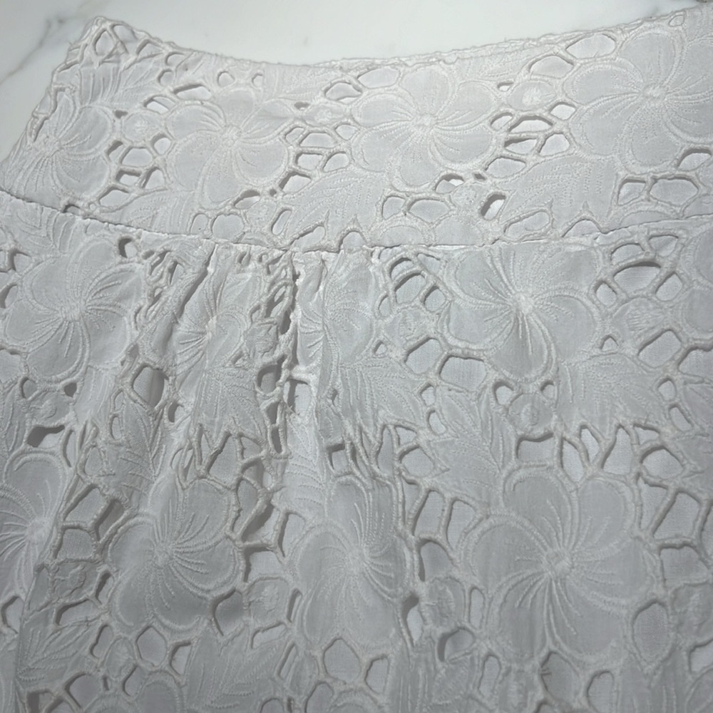 LILLY PULITZER PURE WHITE LACE SKIRT - Picture 3 of 4